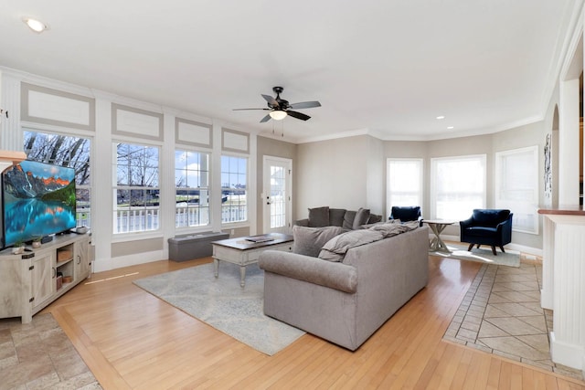 1309 Broad Creek Rd, Bloomington, IL 61704 - living area featuring ceiling fan, baseboards, ornamental molding, recessed lighting, and light wood-style flooring