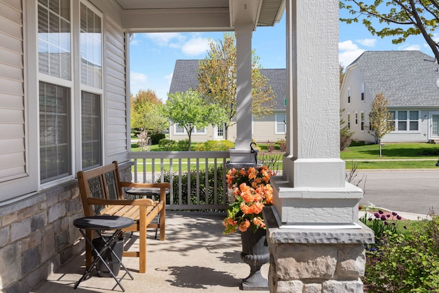 604 Geneva Ct, Indian Creek, IL 60061 - photo 2
