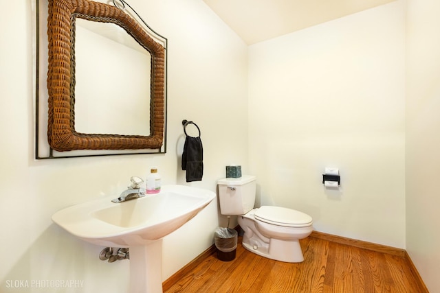 1 Byron Ct, Hawthorn Woods, IL 60047 - bathroom with toilet, wood finished floors, and baseboards