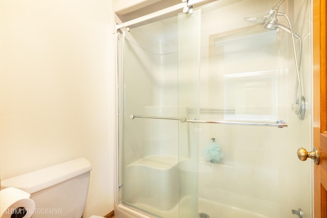 1 Byron Ct, Hawthorn Woods, IL 60047 - full bathroom featuring toilet and a shower stall