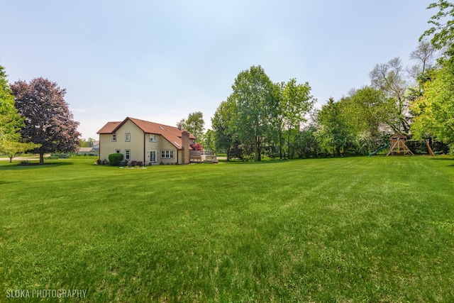 1 Byron Ct, Hawthorn Woods, IL 60047 - view of grassy yard with a playground