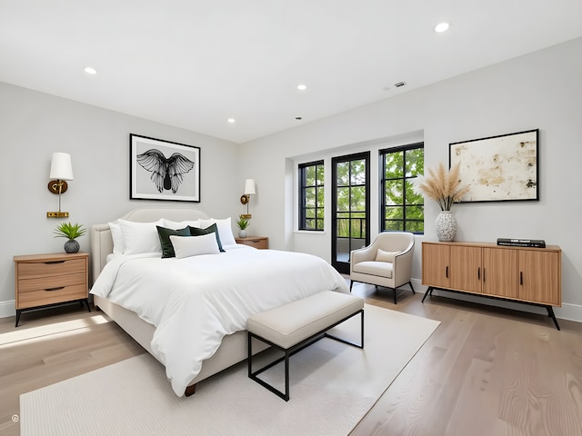 118 Lockerbie Ln, Wilmette, IL 60091 - bedroom featuring light wood finished floors, recessed lighting, and baseboards