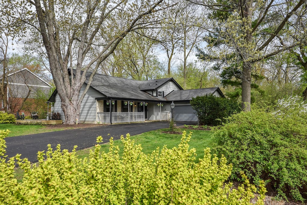 358 Windsor Ln, Inverness, IL 60010 - photo 1