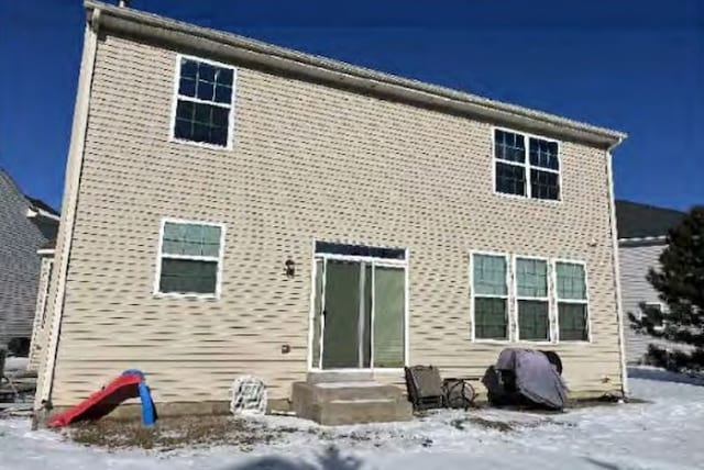 175 Owen St, Matteson, IL 60443 - snow covered back of property with entry steps