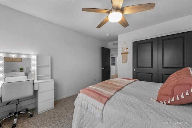 10102 Jonamac Ave, Huntley, IL 60142 - bedroom featuring light carpet, a desk, a ceiling fan, and baseboards