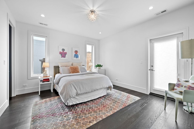bedroom featuring visible vents, recessed lighting, baseboards, and dark wood-type flooring