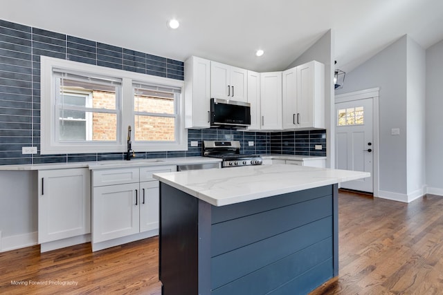 9258 S Aberdeen St, Chicago, IL 60620 - photo 6