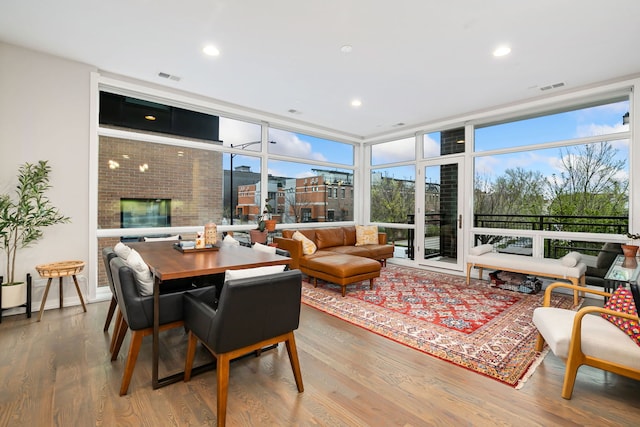 sunroom with visible vents