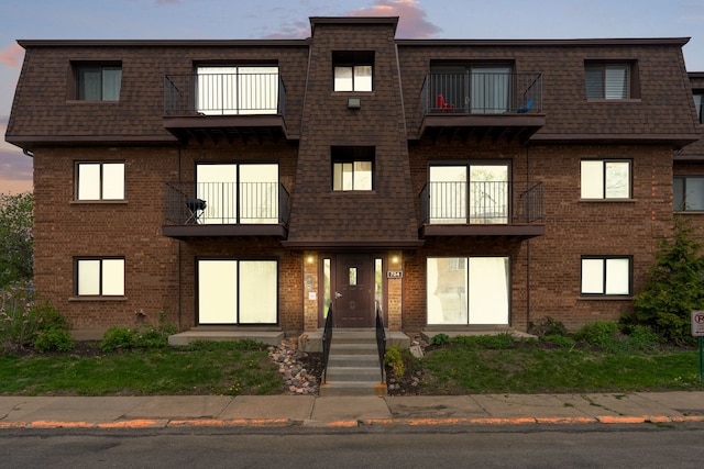 704 Cobblestone Cir Unit D, Glenview, IL 60025 - multi unit property with brick siding and a balcony