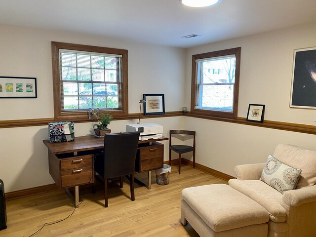 1994 Brentwood Ln, Wheaton, IL 60189 - home office featuring baseboards, visible vents, a wealth of natural light, and light wood-style floors
