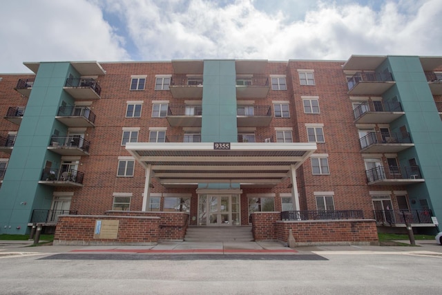 9355 Irving Park Rd Unit 510, Schiller Park, IL 60176 - view of property