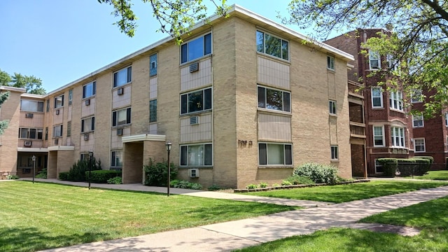 7019 N Ridge Blvd Unit 3B, Chicago, IL 60645 - view of apartment building / complex