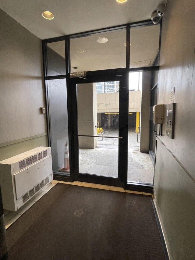 6700 S S Shore Dr Unit 21B, Chicago, IL 60649 - empty room with recessed lighting and baseboards