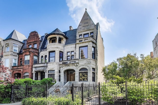 4553 S Ellis Ave, Chicago, IL 60653 - photo 2
