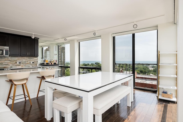 345 W Fullerton Pkwy Unit 1303, Chicago, IL 60614 - photo 2