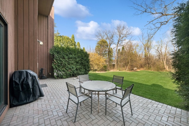 1150 Park Ave W, Highland Park, IL 60035 - view of patio featuring outdoor dining space and grilling area