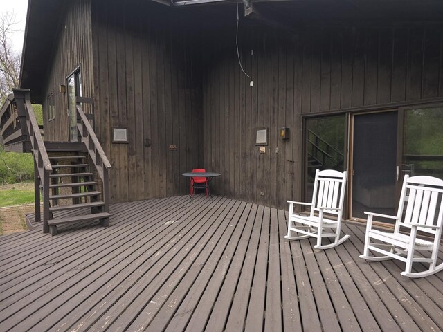 38W443 Woodhill Ln, Saint Charles, IL 60175 - wooden deck with stairway