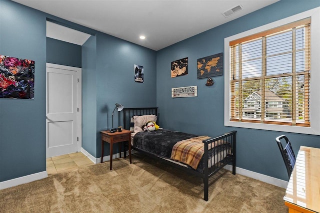 845 Woodward Ave, Deerfield, IL 60015 - carpeted bedroom featuring baseboards and recessed lighting