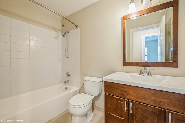 714 New Mexico Trl, Elk Grove Village, IL 60007 - bathroom with toilet, tile patterned floors, bathing tub / shower combination, vanity, and baseboards