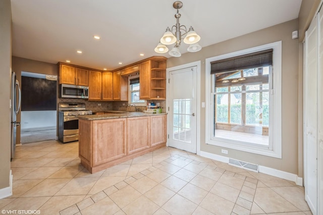 714 New Mexico Trl, Elk Grove Village, IL 60007 - kitchen with stainless steel appliances, open shelves, light tile patterned floors, a peninsula, and baseboards