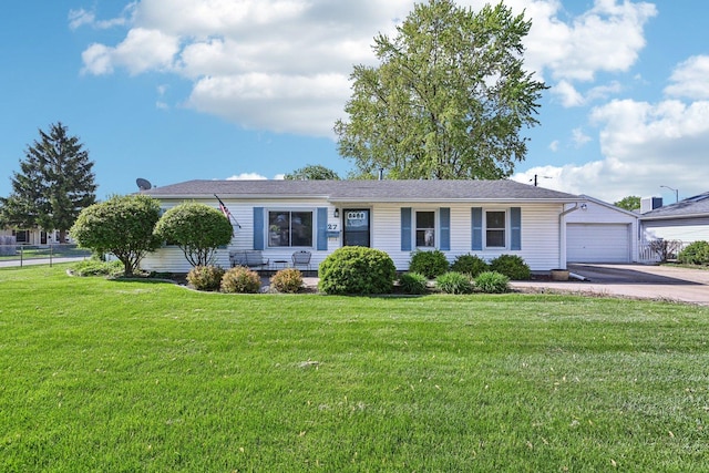 27 Arlington Dr, Romeoville, IL 60446 - ranch-style house with asphalt driveway