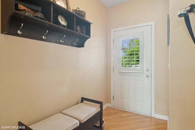 5515 Mcdonough Rd Unit 5515, Hoffman Estates, IL 60192 - mudroom featuring light wood-style flooring and baseboards