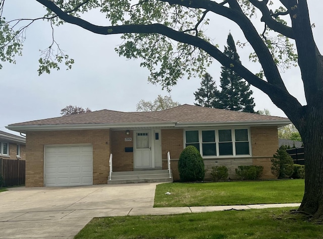 709 N Russel St, Mount Prospect, IL 60056 - photo 1