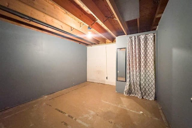 1107 N Bailey Dr, Pontiac, IL 61764 - view of unfinished below grade area