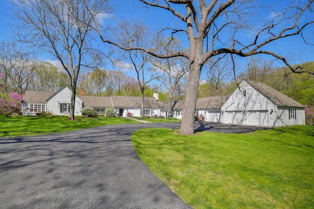36W722 Crane Rd, Saint Charles, IL 60175 - view of front of property with a front lawn and driveway