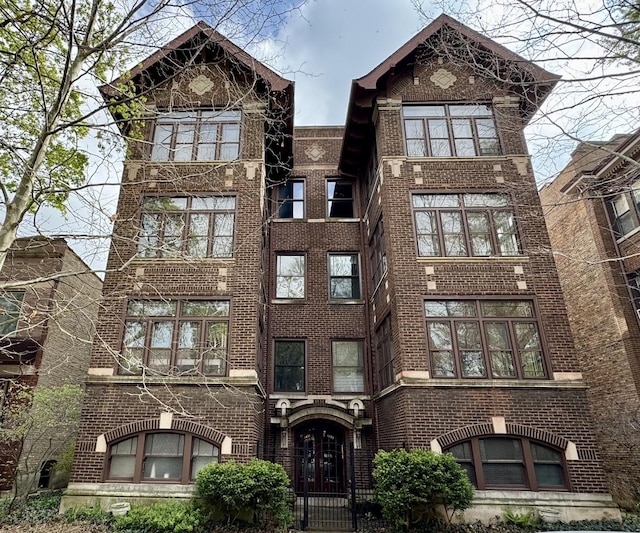 1431 W Rascher Ave Unit 1W, Chicago, IL 60640 - view of building exterior