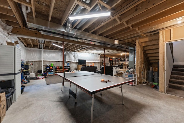 840 Coventry Cir N, Sycamore, IL 60178 - game room featuring unfinished concrete flooring