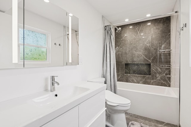 bathroom with vanity, toilet, recessed lighting, and shower / tub combo with curtain