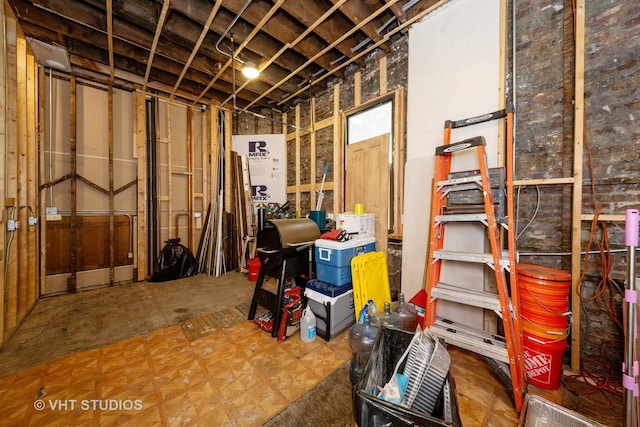 3912 S Prairie Ave, Chicago, IL 60653 - view of unfinished below grade area