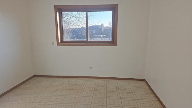 4951 Crest Ct, Country Club Hills, IL 60478 - spare room with a ceiling fan and baseboards