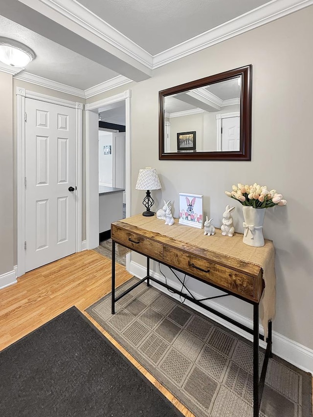 1402 W Lincoln Blvd, Freeport, IL 61032 - office with wood finished floors and ornamental molding