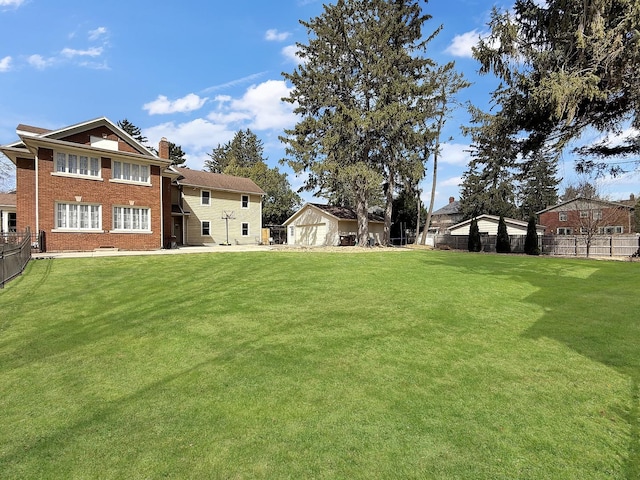 1402 W Lincoln Blvd, Freeport, IL 61032 - view of yard