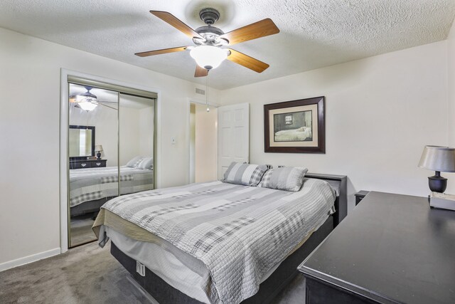 11341 S Nagle Ave, Worth, IL 60482 - bedroom featuring carpet floors, a closet, ceiling fan, and a textured ceiling