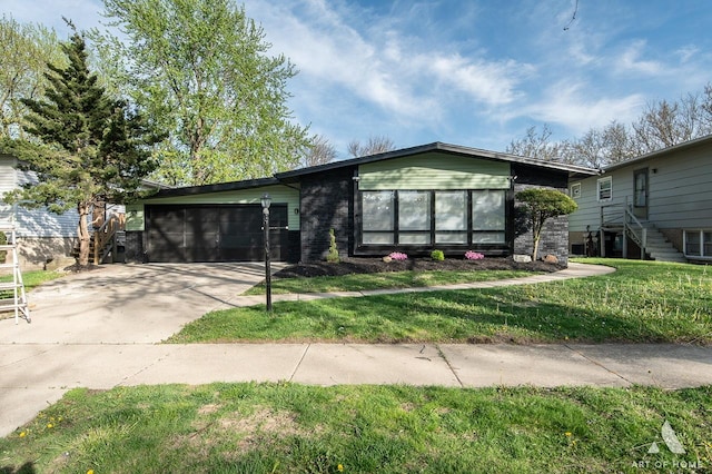 251 N Pleasant Dr, Glenwood, IL 60425 - ranch-style home with a garage, driveway, and a front yard