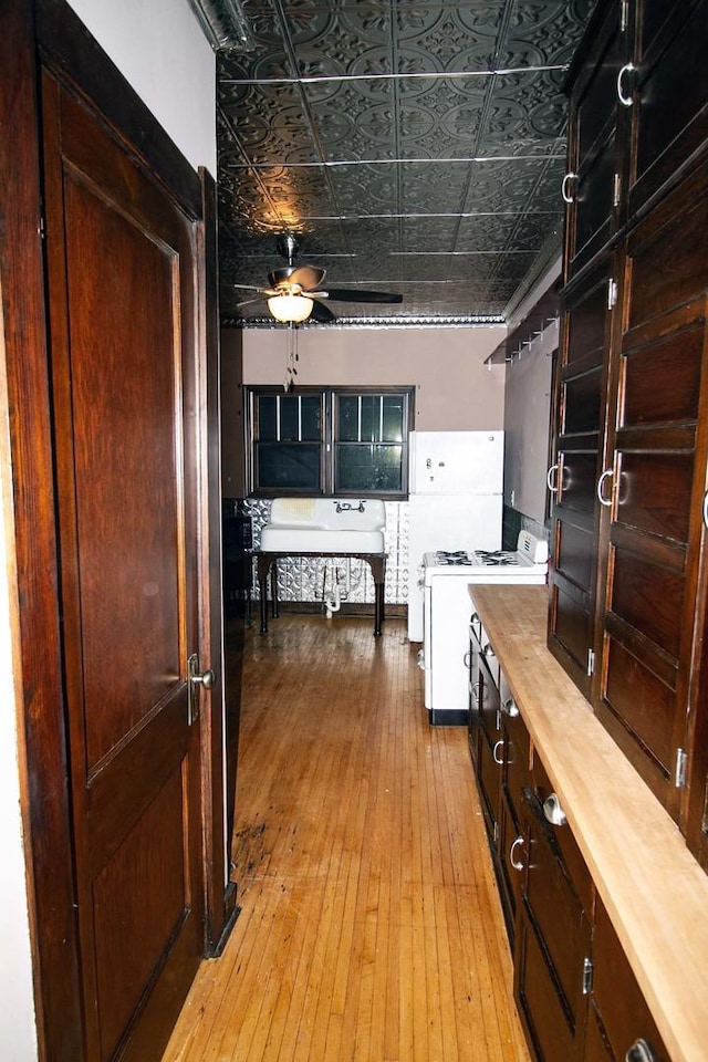 510 N Raynor Ave, Joliet, IL 60435 - photo 18