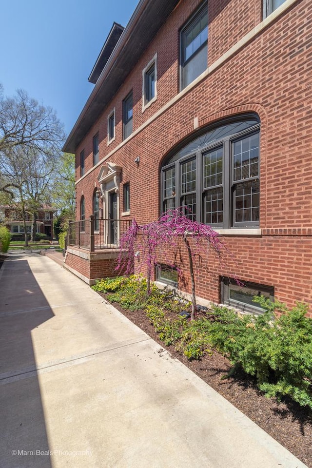 6907 S Constance Ave, Chicago, IL 60649 - view of side of property with brick siding