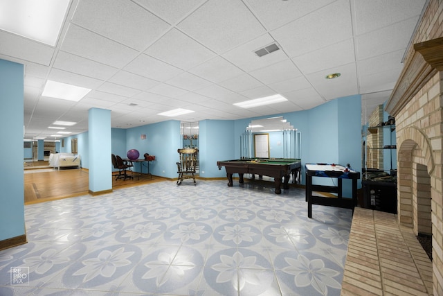 401 Jason Ln, Schaumburg, IL 60173 - game room with pool table, baseboards, a drop ceiling, and visible vents
