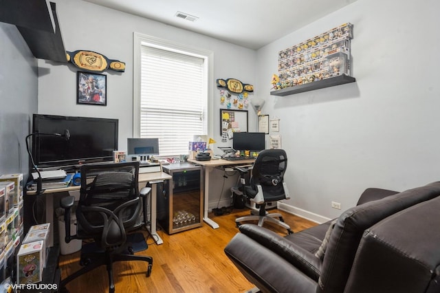 534 W Belmont Ave Unit 2S, Chicago, IL 60657 - office with visible vents and wood finished floors