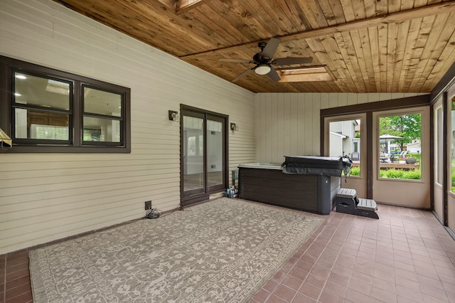 848 Stewart St, Batavia, IL 60510 - sunroom / solarium with a jacuzzi and vaulted ceiling
