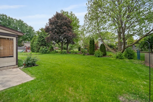 848 Stewart St, Batavia, IL 60510 - view of yard featuring a playground