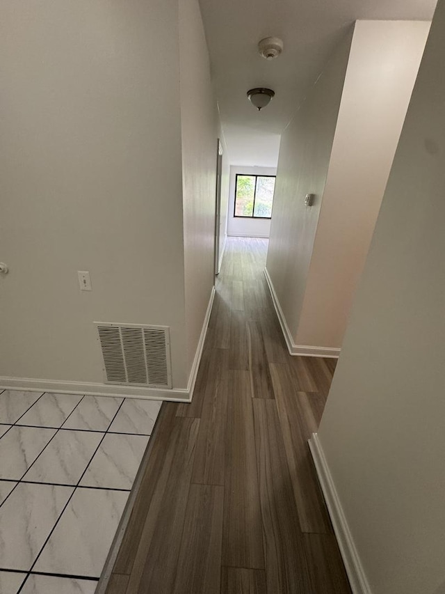 420 Walnut Creek Ln Unit 3103, Lisle, IL 60532 - hall with baseboards and wood finished floors