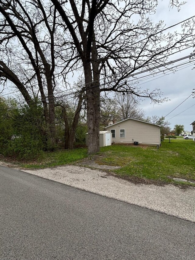 25564 W Arcade Dr N, Lake Villa, IL 60046 - photo 7