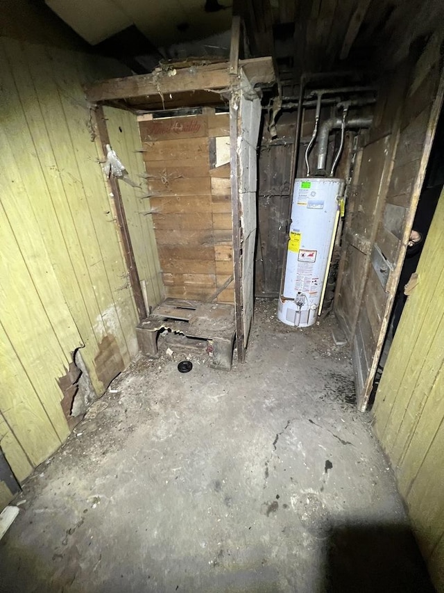 2342 S Trumbull Ave, Chicago, IL 60623 - basement with water heater