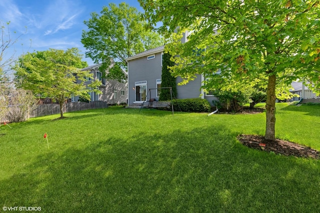 403 W Boxwood Ct, Round Lake, IL 60073 - view of yard