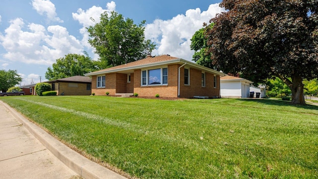 1201 S Mercer Ave, Bloomington, IL 61701 - single story home with brick siding and a front lawn