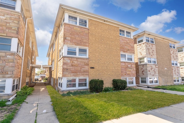 2642 N Harlem Ave Unit 2W, Elmwood Park, IL 60707 - view of building exterior